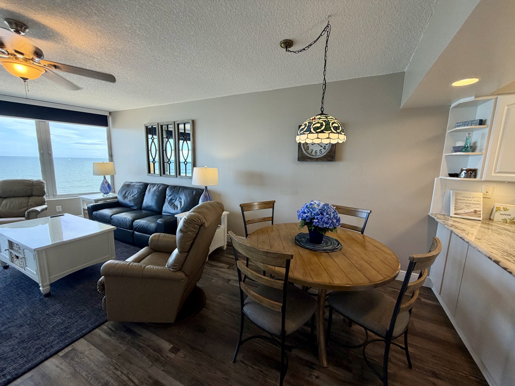 Dining and living areas in rental unit 1005