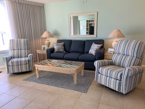 Interior view 2 of rental unit 106