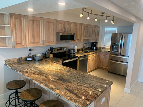 Interior view 4 of rental unit 1106