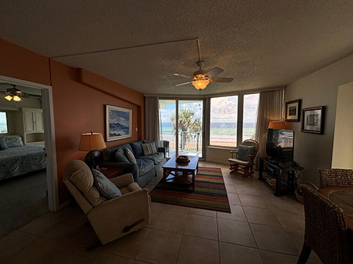 Interior view 4 of rental unit 207