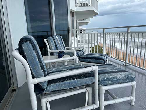 Interior view 2 of rental unit 903