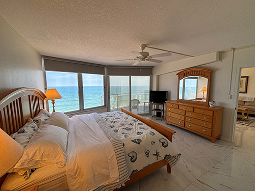 Additional view 7 of rental unit 906